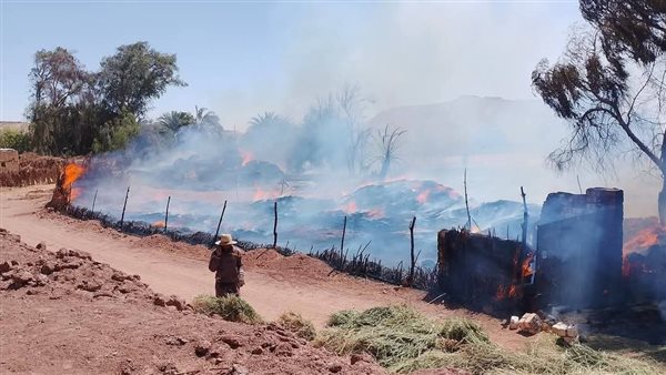 حريق بإحدى شون القمح