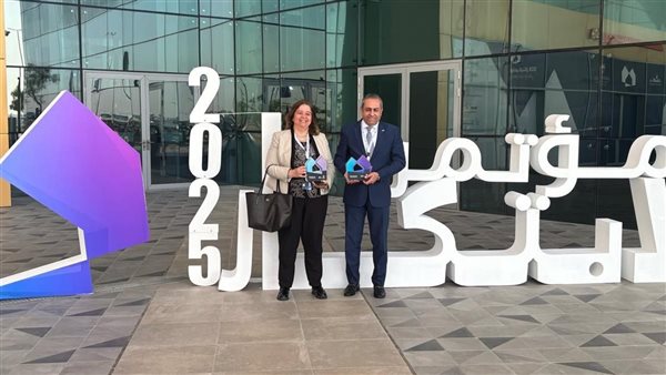  الرئيس التنفيذي