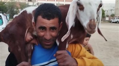 وفاة الشاب عبد الكريم بطل قصة المعزة بالمنيا بعد صراع مع مرض القلب