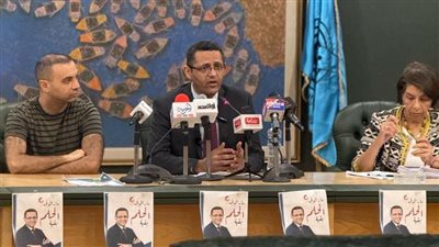 نقيب الصحفيين: مجلس الوزراء اختار الطريق العكسي لمواجهة الشائعات.. وعقوبة الخبر الكاذب تصحيحه