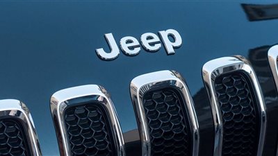 ظهور تفاصيل جديدة عن جيب شيروكي الجديدة لأول مرة