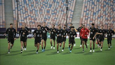 الأهلي يستأنف تدريباته استعدادا لمواجهة بتروجيت في الدوري الممتاز| بث مباشر