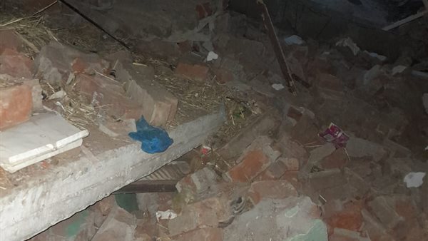 انهيار المنزل