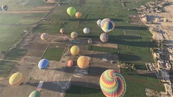 رحلات البالون الطائر