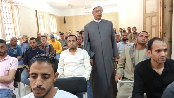 دورة تدريبية لـ 74