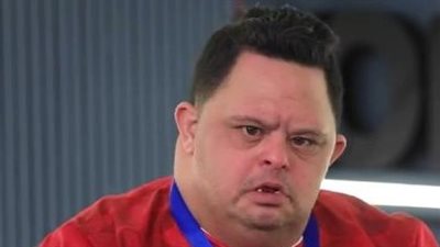 استعدادات تشييع جثمان أمح الدولي مشجع النادي الأهلي | بث مباشر