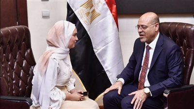  وزير العمل: 686 مليون جنيه دعمًا للعمالة غير المنتظمة.. ووفرنا 378 ألف فرصة توظيف دون استثناءات للأجور| حوار