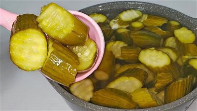 طريقة عمل مخلل الخيار المقطع.. 3 وصفات خطيرة بديلة للسلطة