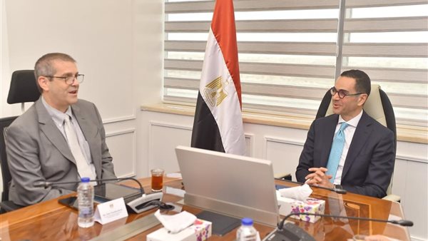 وزير الاستثمار