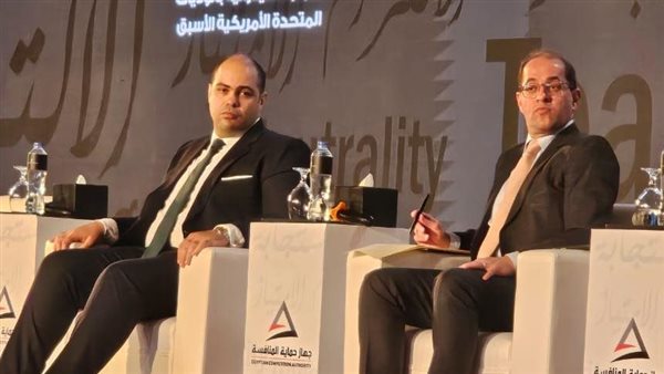 وزير المالية خلال