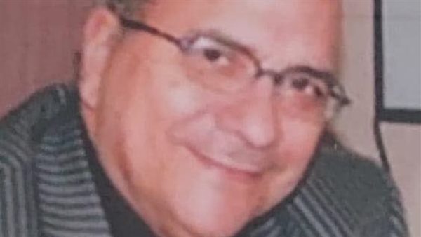 الدكتور يسري عبد