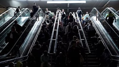 إسبانيا توضح سبب انقطاع التيار الكهربائي في جميع أنحاء البلاد