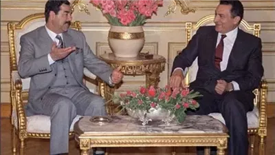 وثائق بريطانية تكشف محاولة خداع الملك حسين للرئيس مبارك لدعم احتلال صدام حسين لـ الكويت| بث مباشر 