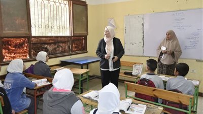 بسبب هروب الطلاب.. إحالة إدارة مدرسة إدريجة ببني سويف للتحقيق