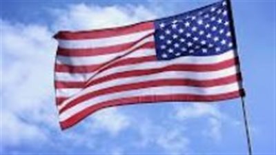 رويترز: أمريكا تسمح بمغادرة موظفيها غير الأساسيين وعائلاتهم البحرين والكويت