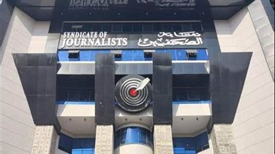 قواعد وشروط صارمة من نقابتي الصحفيين والمهن التمثيلية لتغطية جنازات المشاهير | بث مباشر