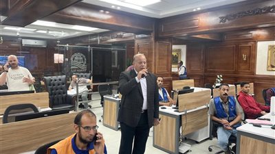 رفع حالة الاستعداد القصوى بسبب الطقس في قنا.. والسكرتير المساعد يتابع الموقف من مركز السيطرة
