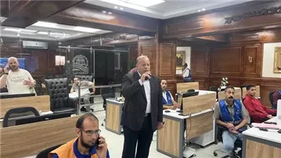 بالتزامن مع المنخفض الخماسيني.. قنا ترفع درجة الاستعداد القصوى لمواجهة التقلبات الجوية |بث مباشر 