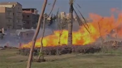 مصرع 3 أشخاص وإصابة 11 في حريق بطريق الواحات نتيجة كسر بخط غاز