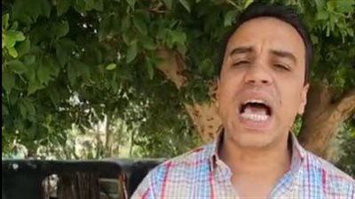 رئيس مدينة الوقف بعد تنكره وركوبه توك توك للتأكد من تعريفة الركوب: طلب مني 50 جنيها والمشوار بـ 30|بث مباشر 