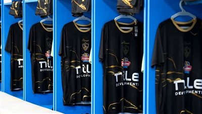 الزمالك بالزي الأسود الكامل أمام فريق المصري البورسعيدي بالدوري