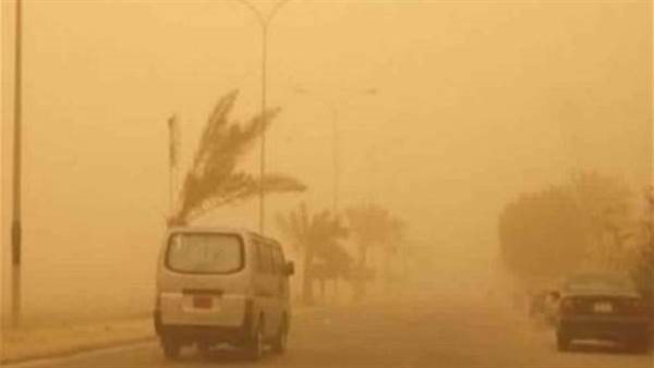  الريح والغبار -