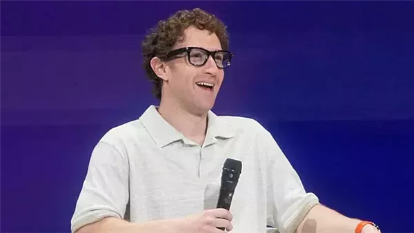  مارك زوكربيرج 