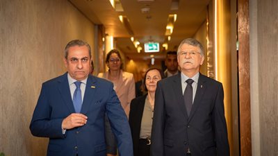 رئيس البرلمان المجري يزور العاصمة الإدارية الجديدة