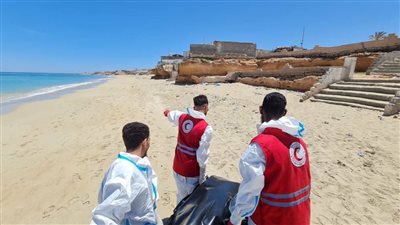 انتشال جثث 6 مهاجرين قرب مدينة مصراتة الليبية