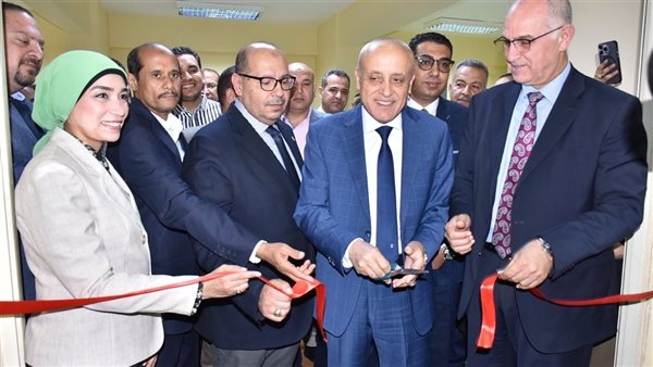 محافظ الأقصر يفتتح