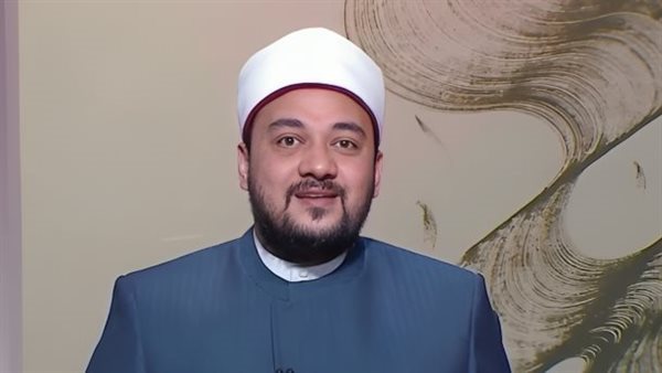 الدكتور أحمد نبوي