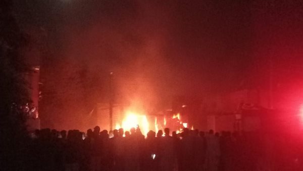 حريق بمحطة وقود في