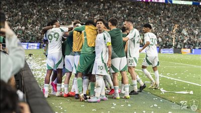 أهلي جدة يتوج بلقب دوري أبطال آسيا للمرة الأولى في تاريخه على حساب كاواساكي الياباني