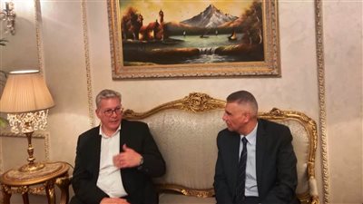 30 منزلا و12 منظومة شمسية.. محافظ أسوان ووزير البترول يفتتحان مشروعات جديدة بقرية الطوناب 