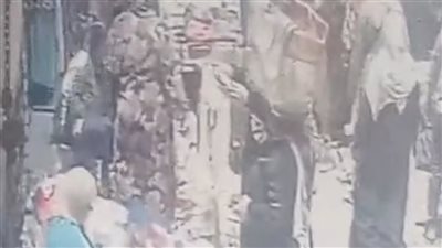 الأمن يفحص فيديو متداول لحالة تغيب صغيرة في أحد الأسواق بالقليوبية 