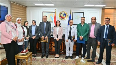 محافظ البحيرة تكرم الفريق الطبي بمستشفى صدر دمنهور الفائز بالجائزة الماسية الدولية