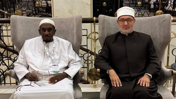 الدكتور نظير عياد