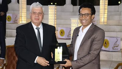 وزير التعليم العالي عن تكريم سامح حسين: الفن الهادف يصنع الوعي.. والقوى الناعمة سلاح استراتيجي
