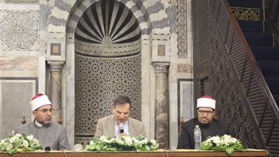 العالم الإسلامي يضم 500 مليون طفل.. الملتقى الفقهي للجامع الأزهر: الإسلام أولى عناية فائقة بحقوق الصغار