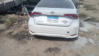 مصرع شخصين في تصادم ملاكي برصيف أعلى الطريق السياحي الدولي مدخل دمياط