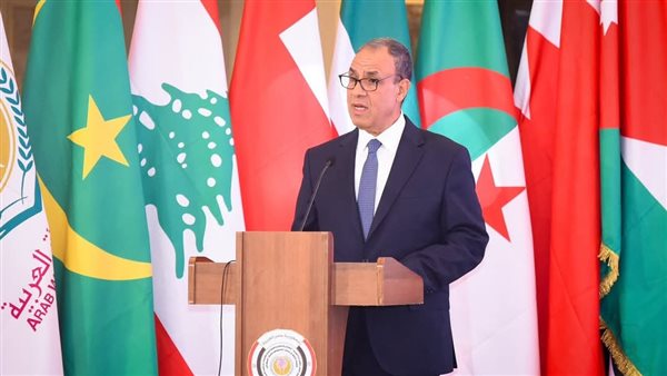 وزير الخارجية والهجرة