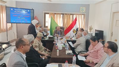 محافظ القليوبية يعقد اللقاء الجماهيري الأسبوعي بمدينة كفر شكر لحل مشكلات المواطنين