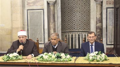 نائب رئيس جامعة الأزهر: الفتنة هذه الأيام أطلت برأسها وتنوعت مصادرها وتعددت أشكالها بفعل التكنولوجيا الحديثة