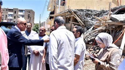 محافظ الأقصر يشرف على إزالة فورية لبناء مخالف جنوب المدينة