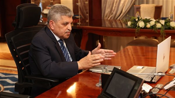 أسامة ربيع رئيس هيئة