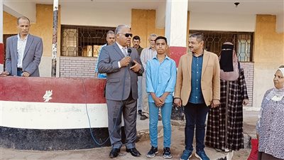 وكيل تعليم الفيوم يجري جولة ميدانية مفاجئة ويحيل مدير مدرسة للتحقيق