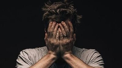 دعاء لفك الكرب وتسهيل الأمور.. الداعية مشاري الخراز يوضح 3 خطوات مجربة لإزالة الهم