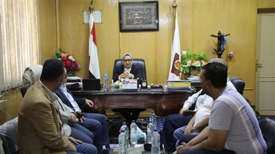 نائب محافظ الوادي الجديد تبحث التوسع في مشروعات التنوع البيولوجي الزراعي