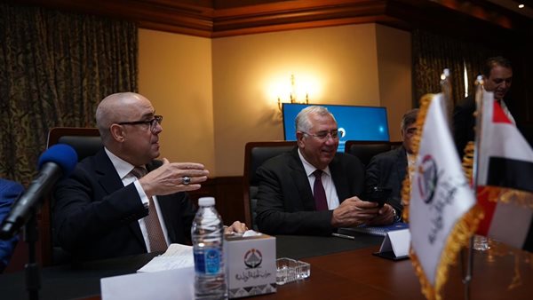 اجتماع حزب الجبهة