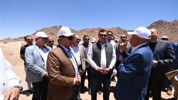 جانب من جولة وزير